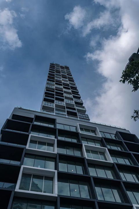 International 2 Bed 2 Bath Apartment - Holiday Adelaide 14