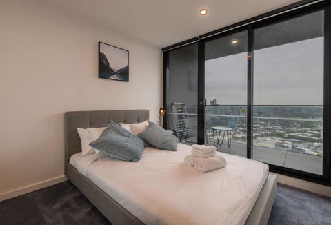 International 2 Bed 2 Bath Apartment - Holiday Adelaide 5