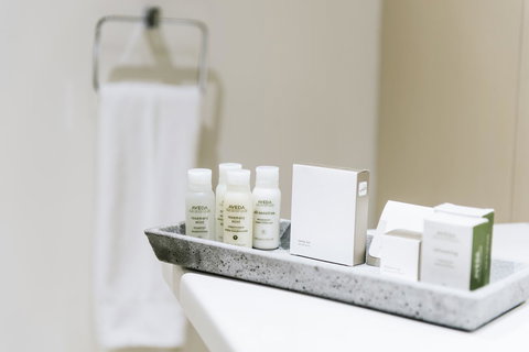 Quarters At Flinders Hotel - Holiday Adelaide 19