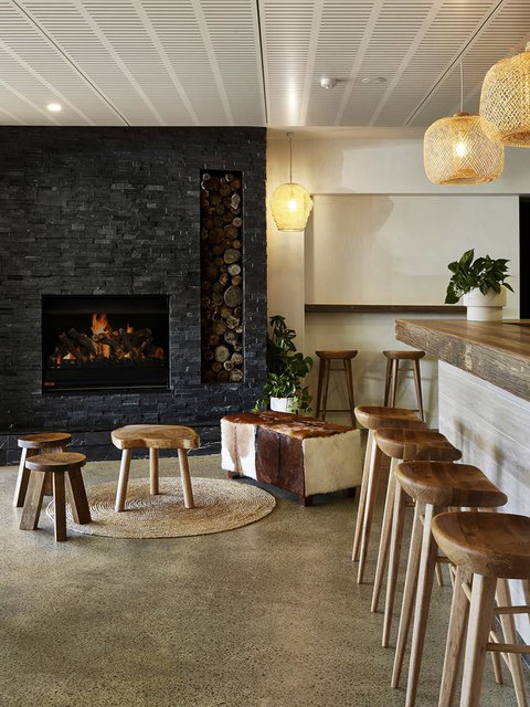 Quarters At Flinders Hotel - Holiday Adelaide 22