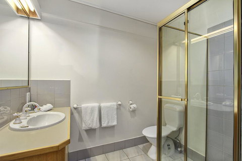 Knox International Hotel And Apartments - Holiday Adelaide 17