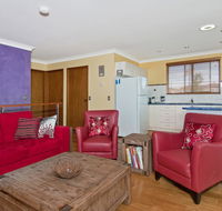 THE BOARDROOM ON BANKSIA - 11 Banksia Ave Bonny Hills - Holiday Adelaide