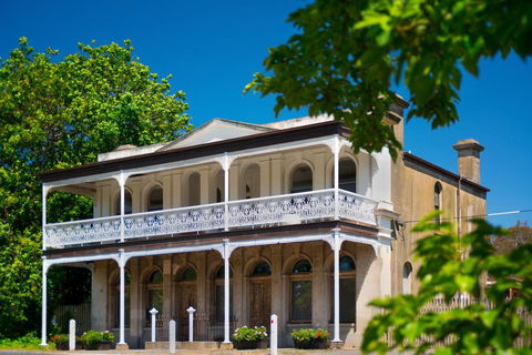 The Coach House - Holiday Adelaide 0