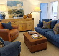 The Dewhurst - Sophisticated Entire CBD Apartment - Holiday Adelaide