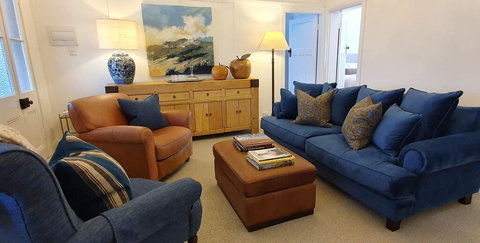 The Dewhurst - Sophisticated Entire CBD Apartment - Holiday Adelaide 0