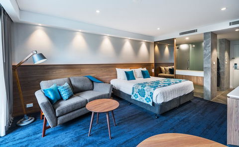 The Executive Inn, Newcastle - Holiday Adelaide 2
