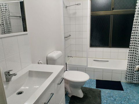 The Fawzi Muslim Homestay - Holiday Adelaide 3