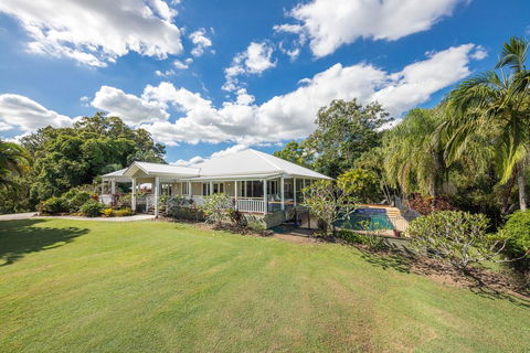 The Frangipani Farm - Holiday Adelaide 0