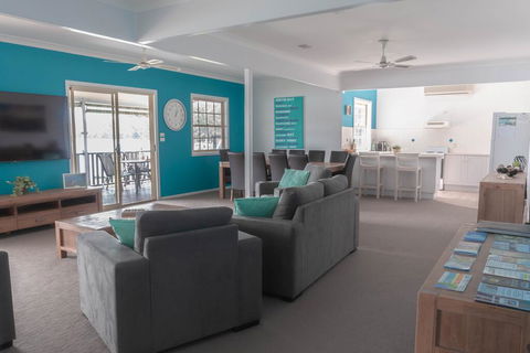 The Jetty House Jervis Bay - Holiday Adelaide 1