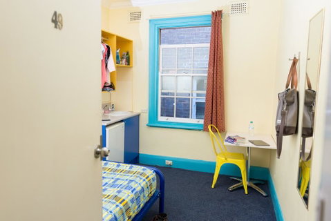 The Jolly Swagman Backpackers Hostel Sydney - Holiday Adelaide 1