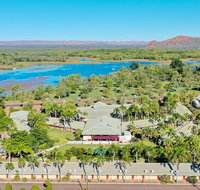 The Kimberley Grande Hotel - Holiday Adelaide