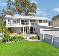 THE LAKE HOUSE - WiTH SWIMMING POOL - Holiday Adelaide