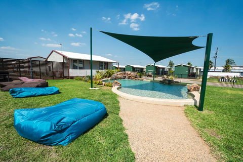 The Leprechaun Resort - Holiday Adelaide 0