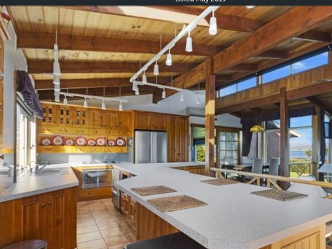 The Lodge - Holiday Adelaide 0