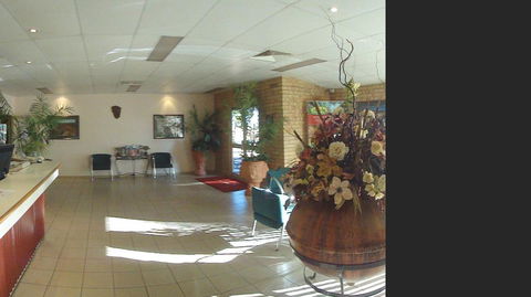 The Lodge Motel - Holiday Adelaide 2