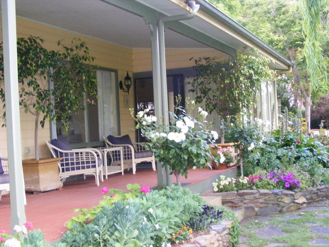 The Lookout - Holiday Adelaide 0