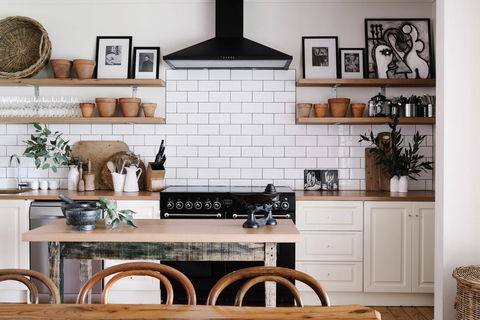 The Manor House Daylesford - Holiday Adelaide 1