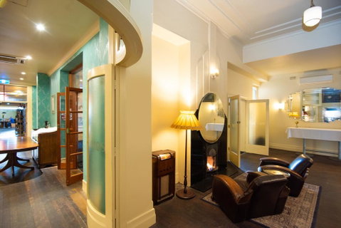 The Mile End Hotel - Holiday Adelaide 2