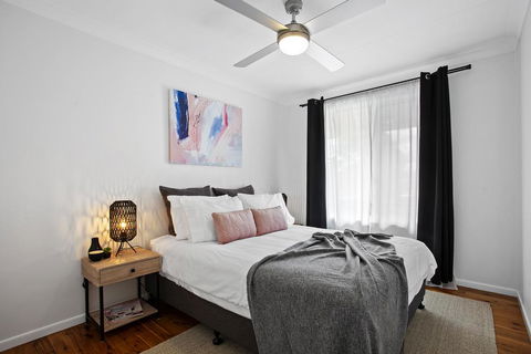 The Neo Stylish Central Apartment With Aircon Courtyard And Netflix - Holiday Adelaide 0