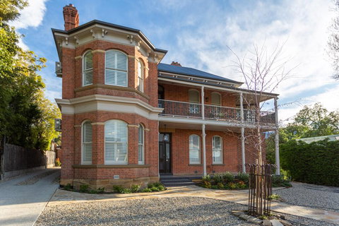 The Rivulet - Holiday Adelaide 0