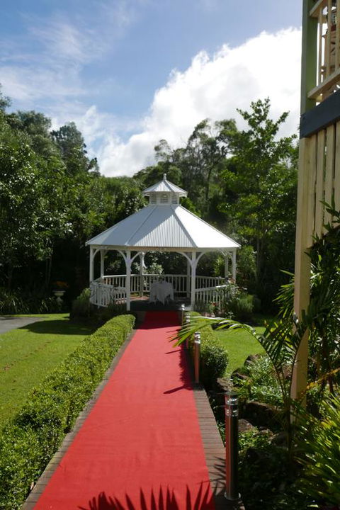 The Sanctuary At Springbrook - Holiday Adelaide 2