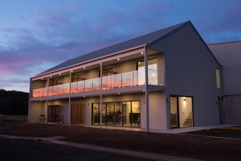 The Seabird - Holiday Adelaide 0