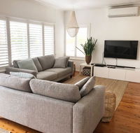The Seaside Beachhouse Mollymook - Holiday Adelaide