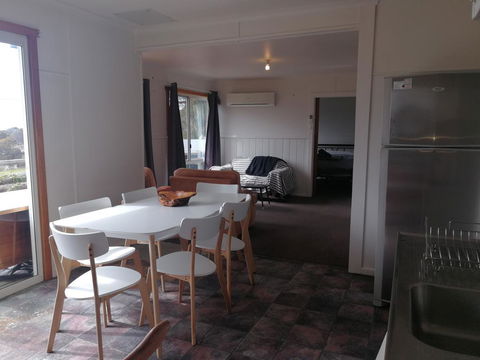 The Shack - Holiday Adelaide 0