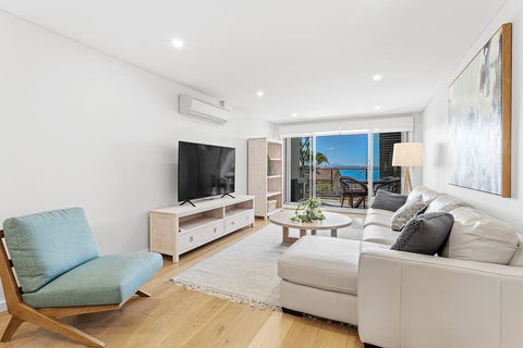 The Shoal Apartments Unit 306 6 Bullecourt - Holiday Adelaide 1