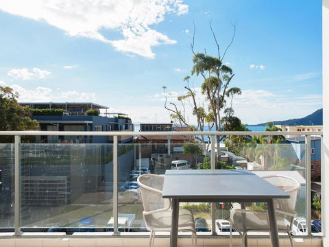 The Shoal Apartments, Unit 304/4-8 Bullecourt Street - Holiday Adelaide 0
