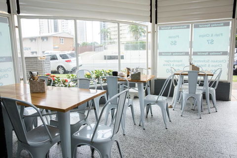 The Shore Apartments - Beachfront - Holiday Adelaide 2