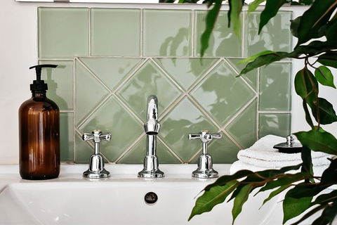 The Spa Cottage - Holiday Adelaide 3