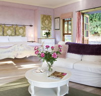 The Spotted Chook and Amelie's Petite Maison - Holiday Adelaide