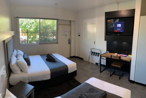 The Stuart Hotel-Motel - Holiday Adelaide 0