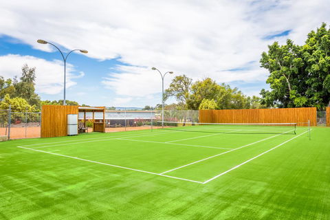 The Swan Valley Retreat - Holiday Adelaide 1