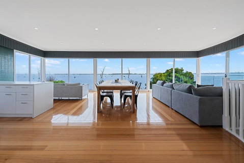 The View - Holiday Adelaide 0