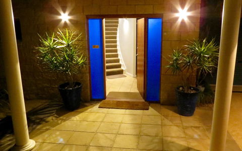 The Wave Oasis SC B&B - Holiday Adelaide 0