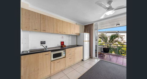 The Wellington Apartment Hotel - Holiday Adelaide 1