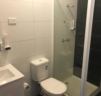 The Wharf Hotel - Holiday Adelaide