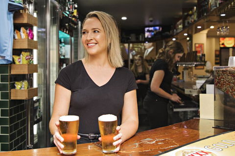 The Woolpack Hotel - Holiday Adelaide 3