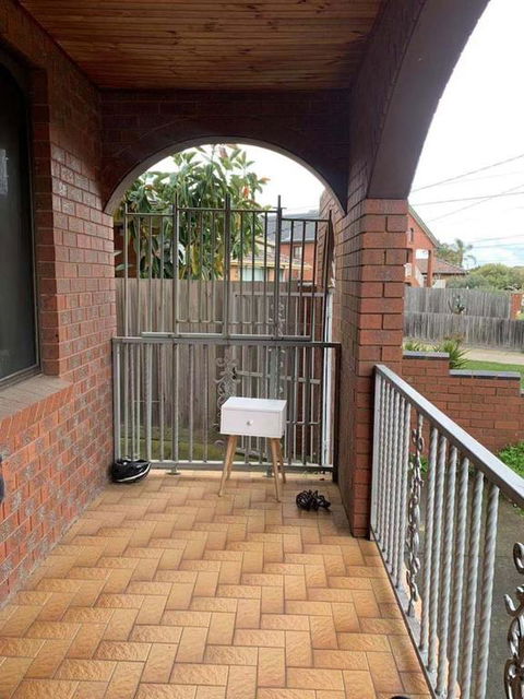 Thomastown Antique House Room 4 - Holiday Adelaide 3