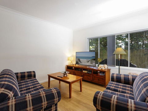 Three Bedroom Townhouse - Holiday Adelaide 0