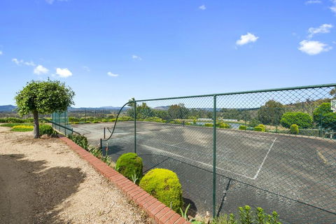 Timberline Park High Country Farmstay - Holiday Adelaide 1