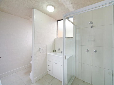 Tindarra Apartments - Holiday Adelaide 3