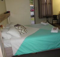 Tocumwal Hotel Motel The Palms - Holiday Adelaide