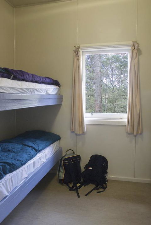 Toms Cabin - Holiday Adelaide 3