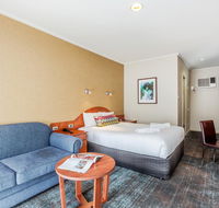 Tonsley Hotel - Holiday Adelaide