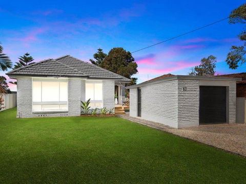 Toukley Waterfront Oasis - Holiday Adelaide 1