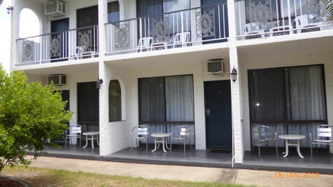Tower Court Motel - Holiday Adelaide 3