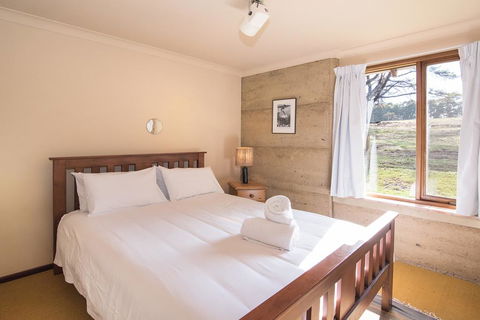 Trastevere Cowaramup Farm House - Holiday Adelaide 2